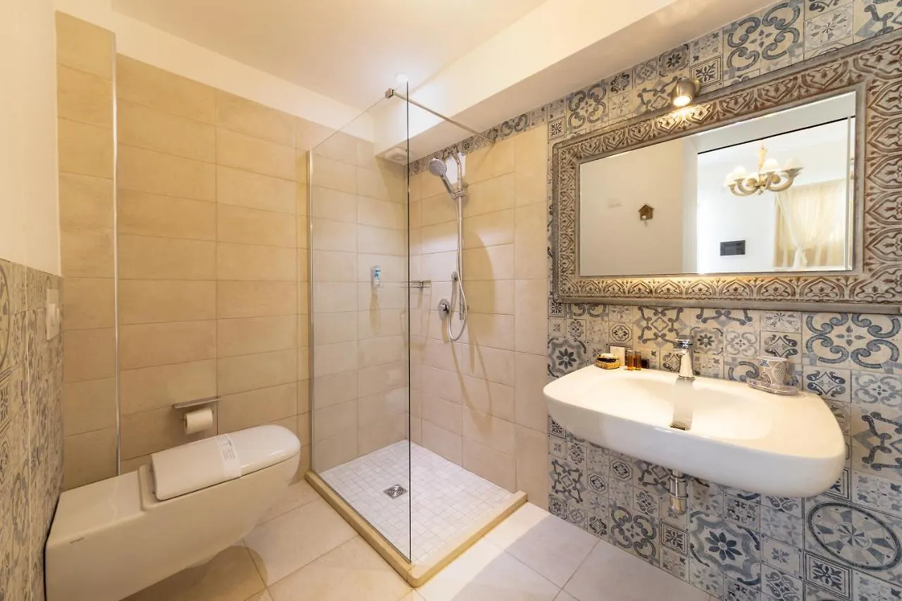 ****  Quattrocuori Boutique Hotel & Spa Portopalo Di Capo Passero Italy